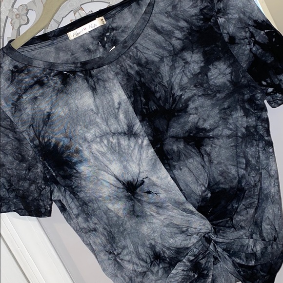 Tye-Dye Ruched Crop Top - Picture 2 of 3